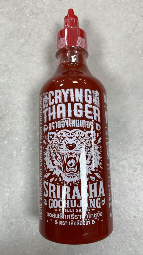 CRYING THAIGER是拉差韩国辣椒酱440ML